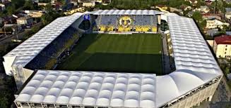 A lo largo de la historia del steaua se han sucedido diversas situaciones polémicas con respecto al pasado del club y su apropiación por parte del ejército rumano antes de la revolución de 1989, otras como la fundación del club, su actividad en la liga i, los medios de transferencia de jugadores y la participación de la familia ceauşescu en la vida del equipo durante la década de 1980. Arena Doar Petrolul