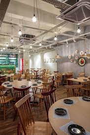 Betty's midwest kitchen noktasına 0 km mesafede. Modern Street Dining Crab Meet Groundwork