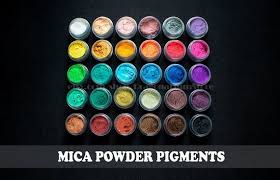 On the downside, eye shadows contain chalky earth pigments, as well as the micas. Mica Powder Pigments Natural Pearlescent Mica Powders 5 Ml Etsy