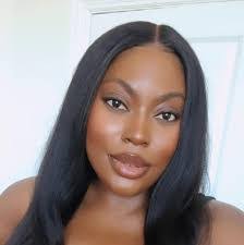 Ayamba Ayuk's Instagram, Twitter & Facebook