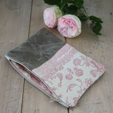 Pochette Rose Tendre Et Toile Militaire Kaki Le Grenier De Ninon Pochette Rose Ninon Pochette