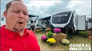 Robert Camper's Instagram, Twitter & Facebook