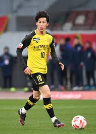 日本代表イケメンサッカー選手その2 酒井高徳選手 出典：web.gekisaka.jp 酒井高徳(さかい ごうとく)選手は新潟県出身のプロサッカー選手、24歳 現在はドイツのチームvfb種トゥットガルトに所属し、日本代表の選手でもあり ã‚¤ã‚±ãƒ¡ãƒ³æ±Ÿå‚ ä»¤å'Œã®é‰„äººä¸­è°·ã‚‰ åˆæ‹›é›†ï¼˜é¸æ‰‹ä¸€è¦§ æ—¥æœ¬ä»£è¡¨ æ—¥åˆŠã‚¹ãƒãƒ¼ãƒ„