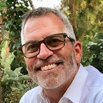 Bob Nardi's Instagram, Twitter & Facebook