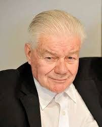 Christine Kean's Instagram, Twitter & Facebook