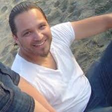 Stream Rodrigo Gamboa 3 music