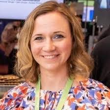 Theresa Groh's Instagram, Twitter & Facebook