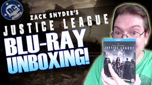 Determined to ensure superman's ultimate sacrifice was not in vain, bruce wayne aligns forces with diana prince with plans to recruit a team of metahumans to protect the world from an. Zack Snyder S Justice League Blu Ray Unboxing Youtube