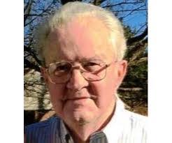 Shannon Slayton's Instagram, Twitter & Facebook