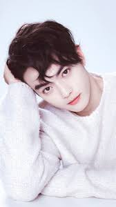 Little Gossip, Xu Kai, Jiang Yiyi, Li Yitong, Wang Yibo