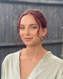 Alexandra Fortune's Instagram, Twitter & Facebook