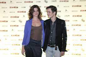 Check spelling or type a new query. Divany Jordan Adel Es Keresztes Tamas Galeria