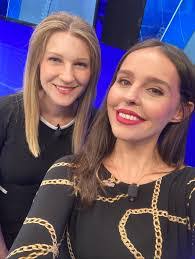 Alana Cameron's Instagram, Twitter & Facebook