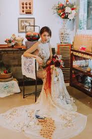 Baba And Nyonya Modern Peranakan Wedding Inspiration Oriental Wedding Dress Cheongsam Wedding Oriental Wedding