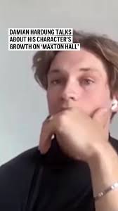 Damian Hardung Speaking German