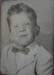 Is it possible to make this picture better as its an old picture and the  only one i have of my late dad and would like a nice picture of him to