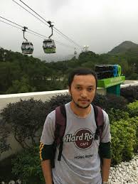 Check spelling or type a new query. Kujeepkanvasologi Menyusur Denai Di Awan