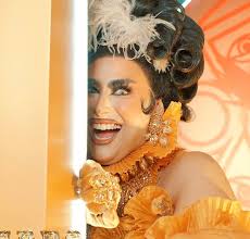 Leo Galindo (@dosza_)