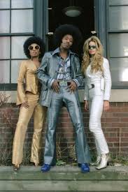 His life is made difficult by his manager, who wants him to sell out for big bucks, and his brother fifty dollah, a scheming. Eddie Griffin Filmography List Of Eddie Griffin Movies And Tv Shows Famousfix