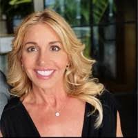 Kimberly Lusk's Instagram, Twitter & Facebook