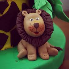 Fondant Lion Seker Hamurundan Aslan Made In Burcu Koyuturk Guler Seker Hamuru Seker Parti