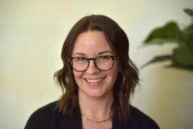 Stephanie Eich's Instagram, Twitter & Facebook