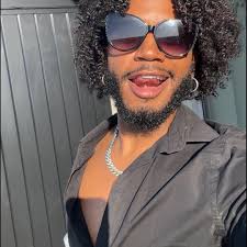 iamcardib breaks down how she and @glorillapimp are biologically related!  Do you believe them?! 👀😂 We're celebrating @real923la's 10th Birthday  with commercial-free music all day 🎉📻 Full interview dropping soon