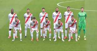 Luis advíncula firma hoy o mañana por boca juniors: Rayo Vallecano Con Luis Advincula De Titular Igualo Con Las Palmas Ovacion Corporacion Deportiva