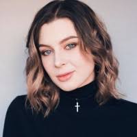 800+ Profile mit dem Suchbegriff „Karina To“