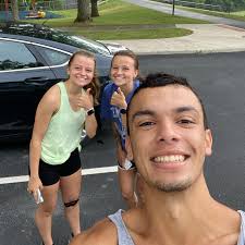 Dean Freitag (@dean_the_walker) • Instagram photos and videos