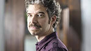 Deux bonnes façons de filmer la Suisse