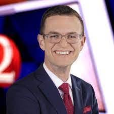 Eric Overlie's Instagram, Twitter & Facebook