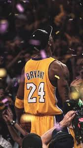 Cautiously Optimistic Adli Kullanicinin Kobe G G Has Left The Building Panosundaki Pin 2020 Nba Oyunculari Basketbolcular Basketbol Sanati