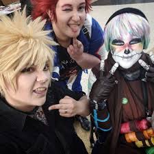 I saw so many jirai kei in the event today! I'm delighted to have a selfie  picture with one of them 🤭