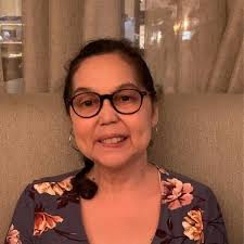 Paparazzi latest photos of Jennifer Aniston without makeup confirms what we  all suspected... Photos the comments! 👇👇👇