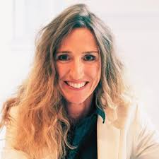 Dorthe Fiona Petersen på LinkedIn: Min seje kollega Bettine Ortmann har  premiere på sin podcast om Branding i…