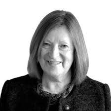 Elizabeth Halford's Instagram, Twitter & Facebook