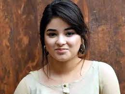Dijahit dengan penuh kasih sayang menggunakan material cotton lycra japanese yang lembut, sejuk dan super selesa demi menghasilkan inner yang terbaik. Watch Was Zaira Wasim Forced To Write The Radical Post And Announce Her Exit Hindi Movie News Times Of India