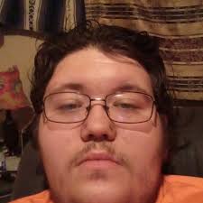 Who wants to be my gym buddy I have the membership just need someone more  motivated to be like alright bish get the fudge up let's go ps don't care  what time