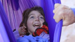 Defying gravity: 10-year-old swings through the canyon