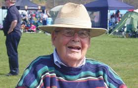 Memorial to Kenneth Lovell-Smith, 1928