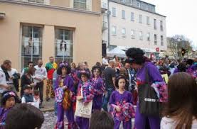 Descubre cuáles son los juegos tradicionales de costa rica que han divertido a grandes y chicos en la historia de este hermoso país. Juegos Tradicionales De Costa Rica Historia Y Todo Lo Que Necesitas Saber