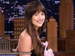What color is at the top of the rainbow? Dakota Johnson S Birthday Here S A Trivia Quiz About The Fifty Shades Of Grey Actor