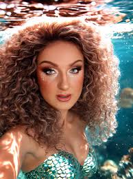 Picture Turn to Mermaid