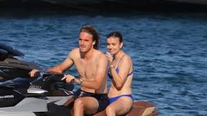 He became the first greek in history to win any atp world tour title when he took home the trophy at the 2018 stockholm open. Who Is Stefanos Tsitspas Current Girlfriend Wife Bio