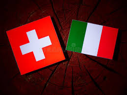 Die italien fahne / italien flagge können sie ohne mehrkosten über unseren shop beziehen. Schweizer Flagge Mit Syrischer Flagge Auf Einem Baumstumpf Lokalisiert Stock Abbildung Illustration Von Regierung Geschichte 98450374