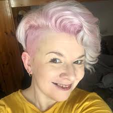 I'm not sure if this is where I should post this. Hello I am looking for  someone from a salon to do festive hair and makeup plz for July 20th early  in