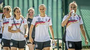 Der supercup wurde zwischen 1992 und 1997 ausgespielt und dann. Dfb Frauen Wo Ihre Fussballkarriere Begann