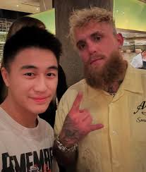 Jake and a fan in Abu Dhabi yesterday #jakepaul @jakepaul