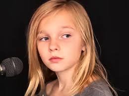 I WANT TO HEAR A MOVIE YOU' VE REWATCHED A HUNDRED TIMES AND STILL LOVE!